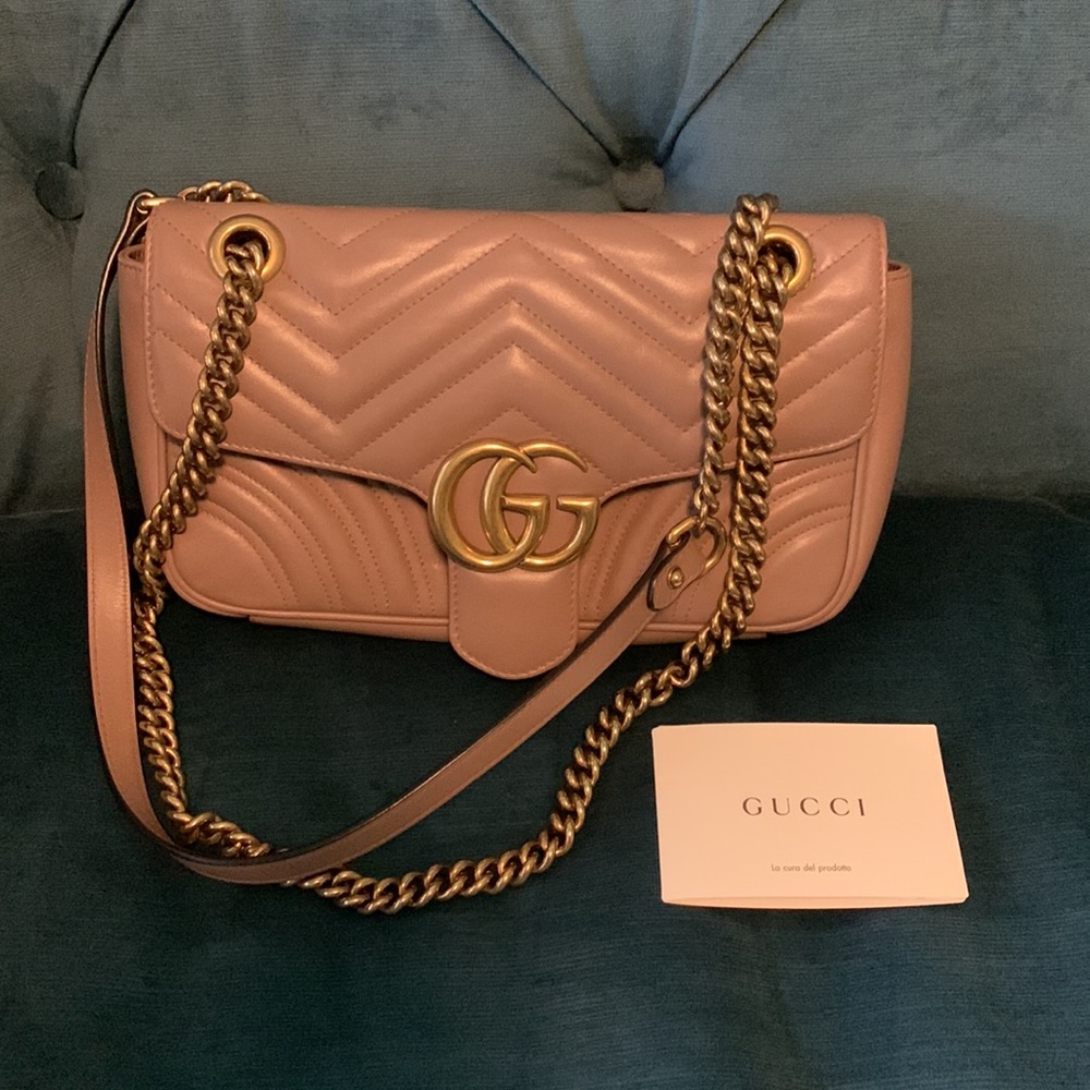 Gucci GG Marmont small Matelasse Shoulder Bag dusty pink neutral